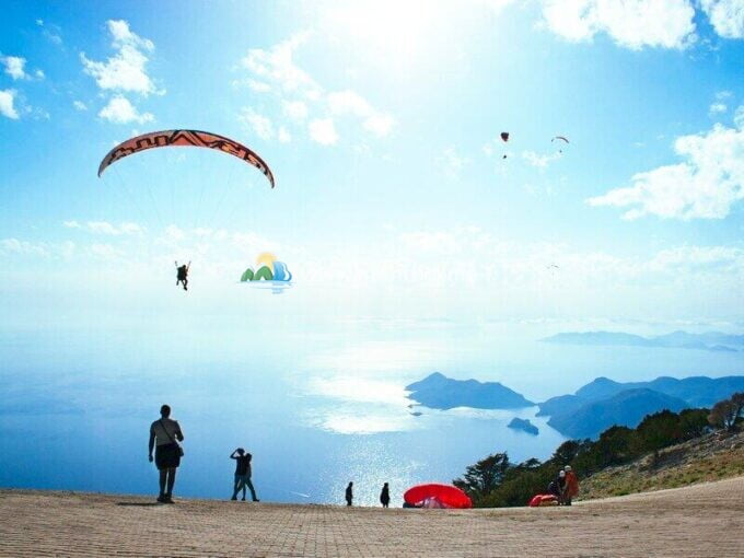 участок в Черногории 33 гектара панорамные виды на всю Будванскую ривьеру и острова Св Стефан и Св Николавй