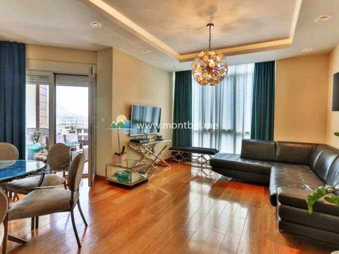 столовая и гостиная. квартира в Будве продажа