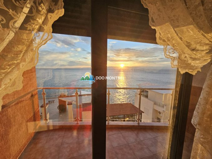 квартира с видом на море в Черногории продажа