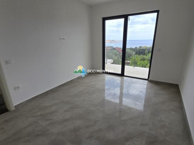 новый дом в Черногории